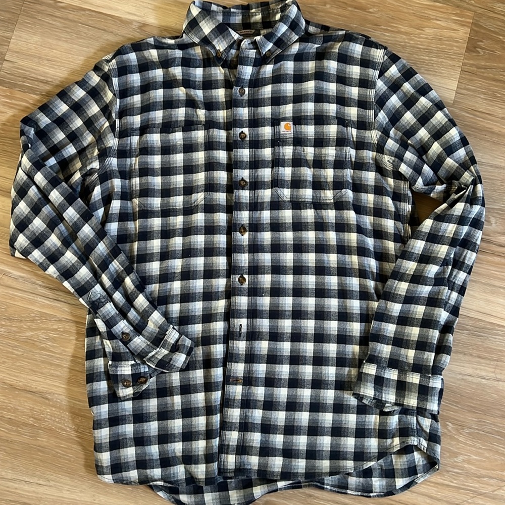 Carhartt relaxed fit flannel Carhartt men’s relaxed fit flannel size large